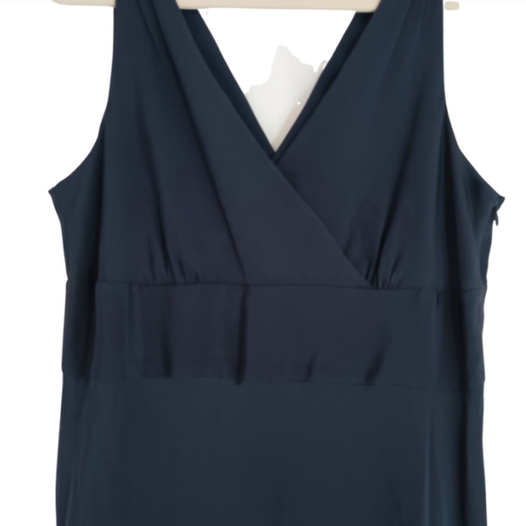 🎁 NWOT J. Crew Sophia Silk Dress. V-Neckline w/ Subtle Pleats on Front & Back - Picture 11 of 16